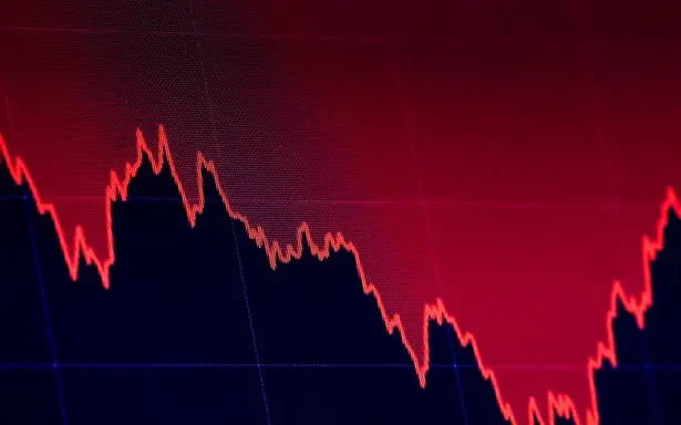 Will Trump's Tariff Strategy Threaten U.S. Economic Growth in 2025